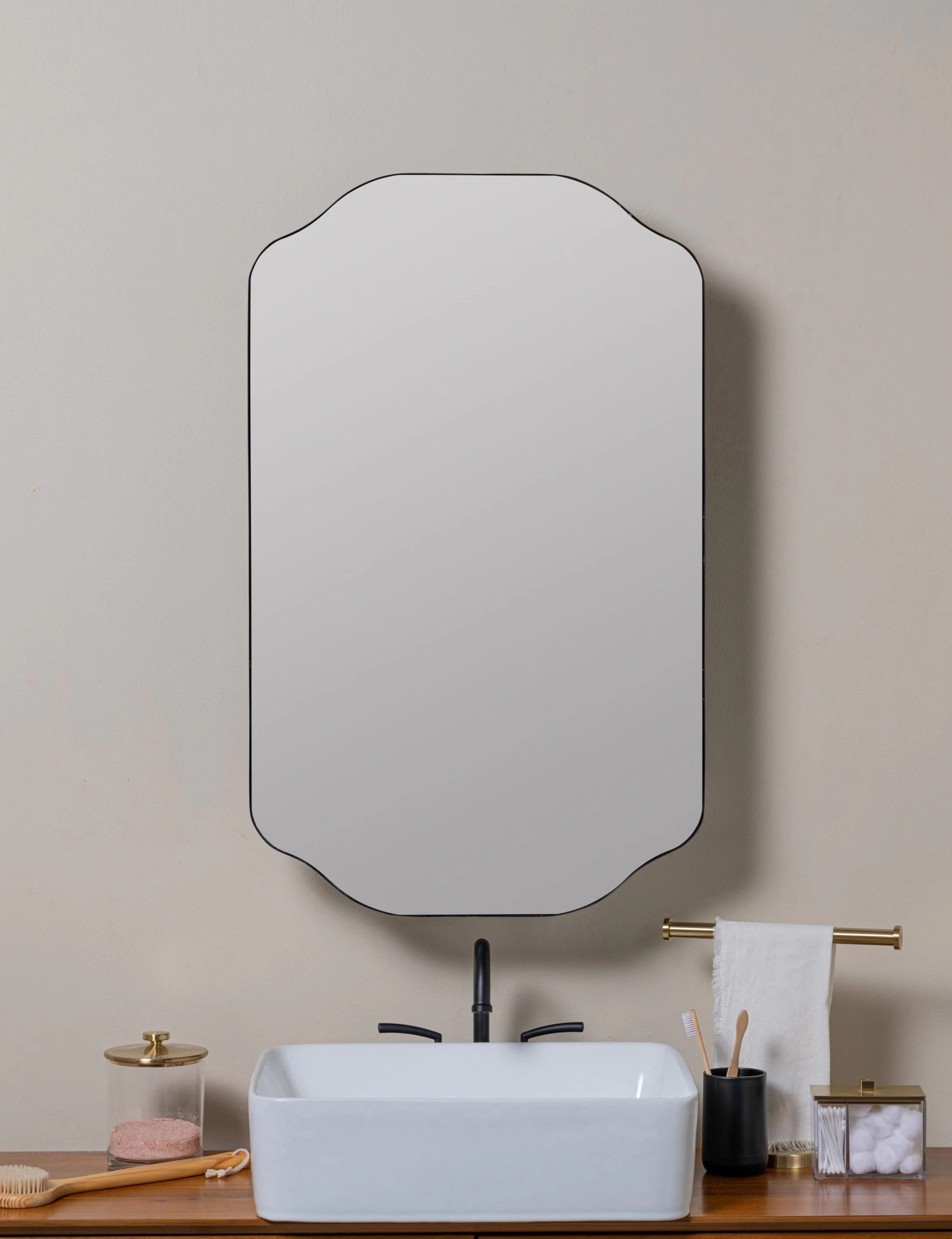 Saoirse Medicine Cabinet 8 Saoirse Medicine Cabinet - Image 8